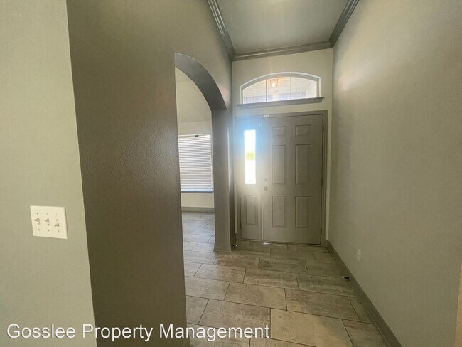 Foto del edificio - 3 br, 2 bath House - 9823 Pander Lane