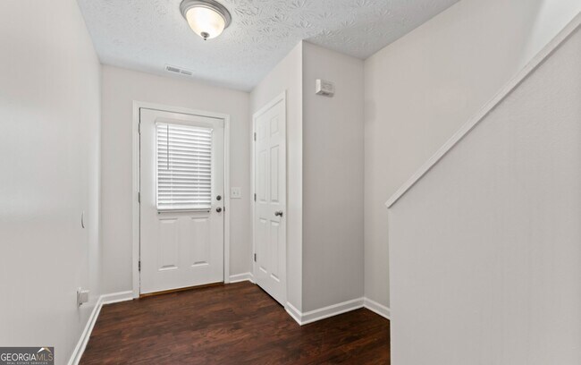 Foto del edificio - 5619 Union Pointe Dr