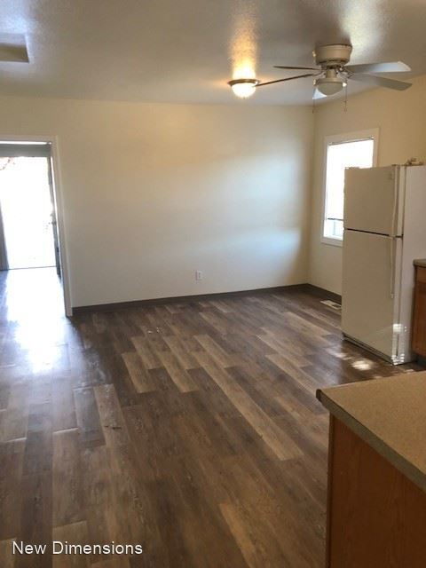 Building Photo - 3 br, 1 bath House - 350 Linden Street Unit A