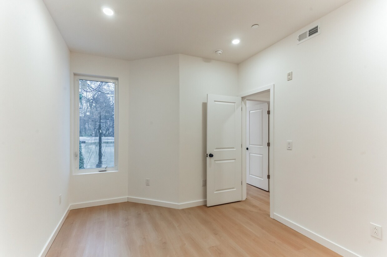 Foto del edificio - 5540 Bloyd St