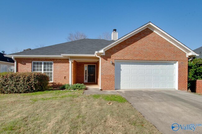 Foto del edificio - 530 Wade Rd