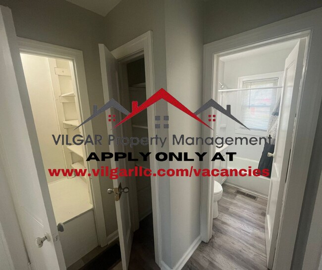 Foto del edificio - Cute & Cozy 2 bed, 1 bath home in Gary, IN