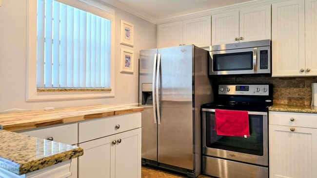 Photo - 330 NE 26th Avenue Unit 3120 Apartment
