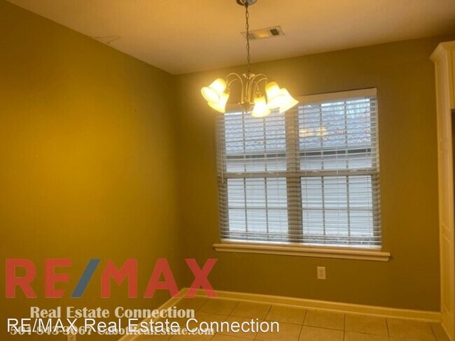 Foto del edificio - 3 br, 2 bath House - 107 Peach