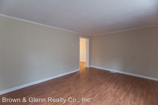 Foto del edificio - 2631 Glenbrook Dr