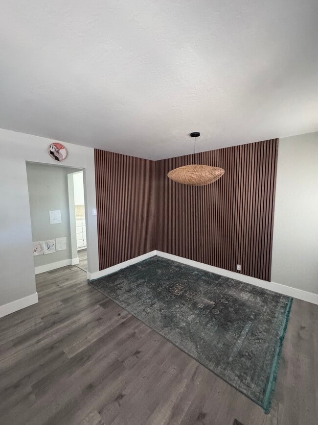 Dining Area - 4120 18th Ave