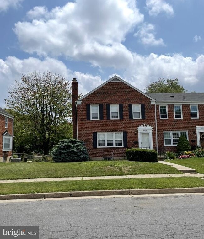 Building Photo - 8521 Drumwood Rd