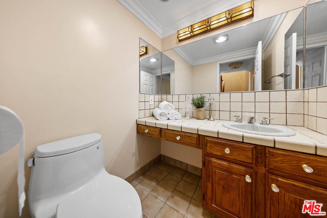 3769 Prestwick Dr Houses in Los Angeles, CA Westside Rentals