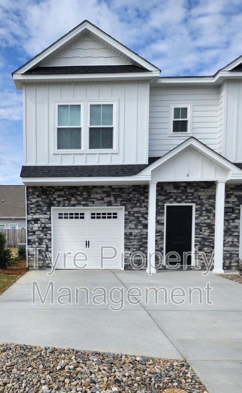 Foto principal - 2104 N Kali Ln