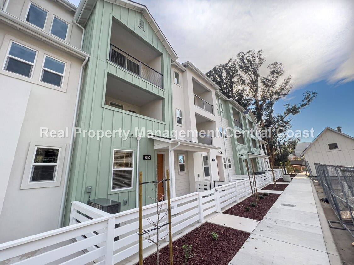 Primary Photo - AVAILABLE NOW - Brand New Townhome in SLO ...