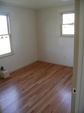 Foto del edificio - 3408 49th Ave SW