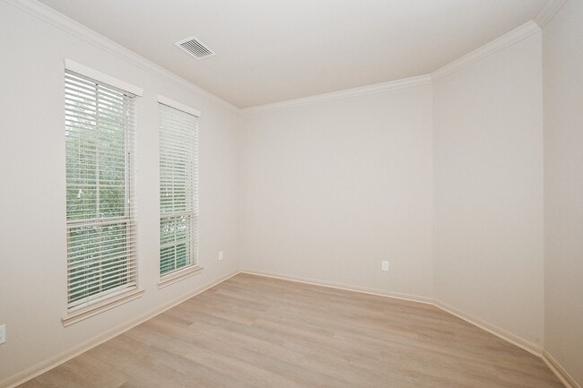 Foto del edificio - 19 Sandwell Place