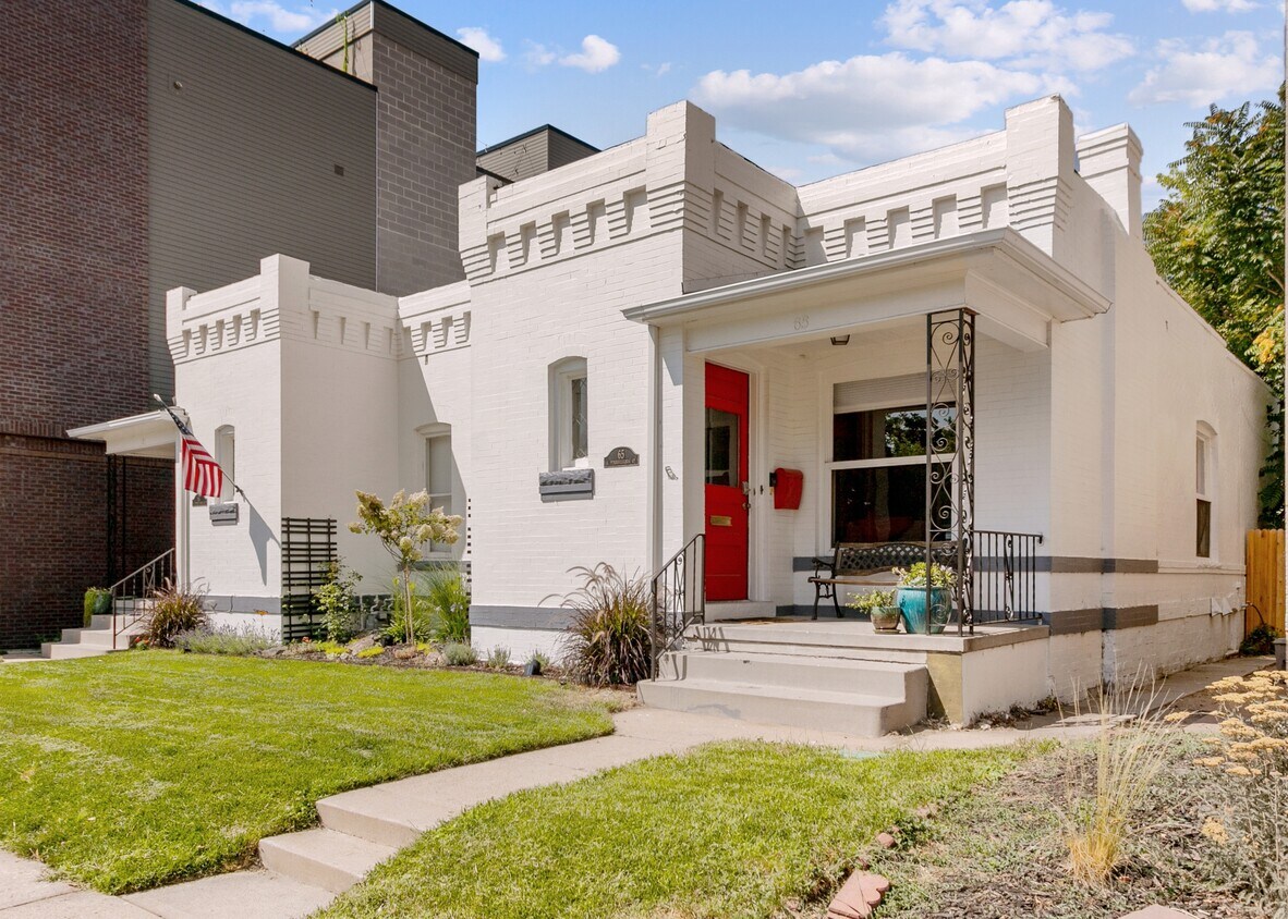 Foto principal - 65 S Pennsylvania St