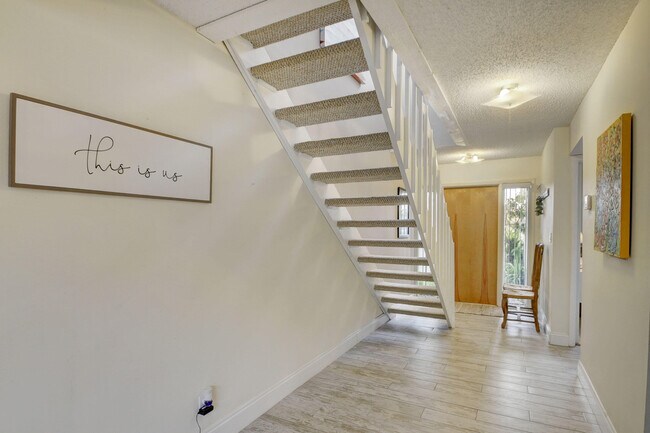 Foto del edificio - 1348 The 12th