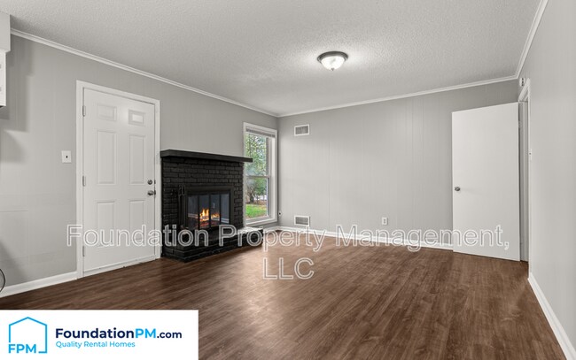 Foto del edificio - 5126 Kittie Lee Ln