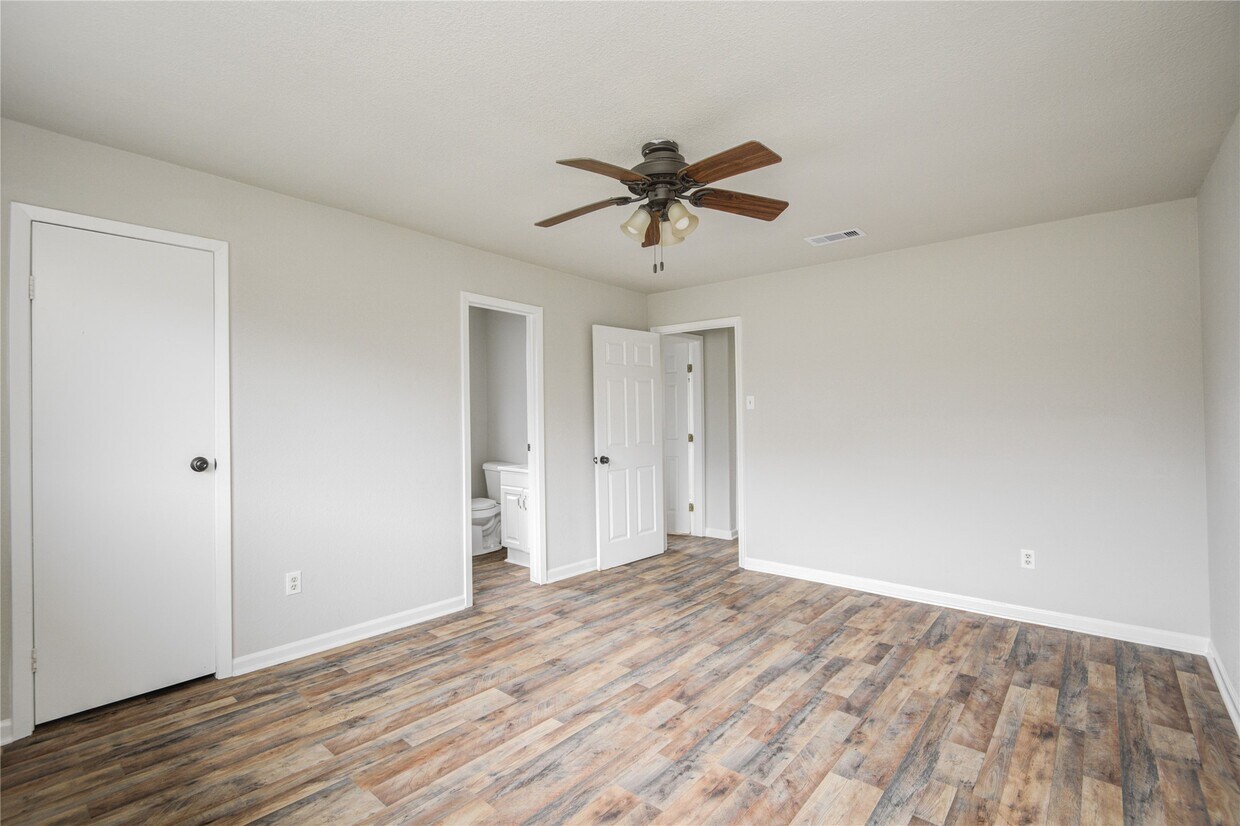 Foto del edificio - 1602 North Ave N