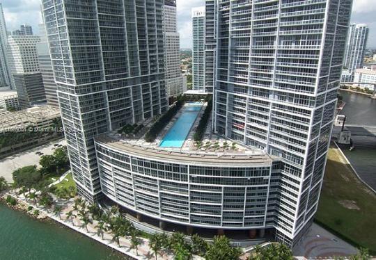 Foto del edificio - 475 Brickell Ave