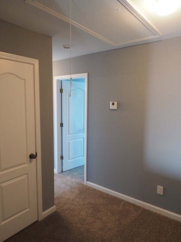 Building Photo - 6499 White Beam Tr