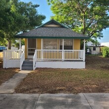 Building Photo - 123 E Main St