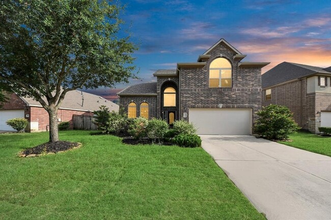 Building Photo - 28523 Pleasant Forest Dr