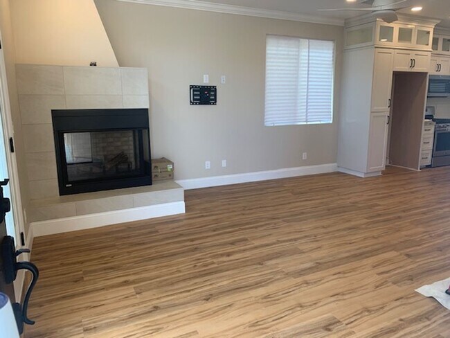 Building Photo - 183 Evergreen Ave