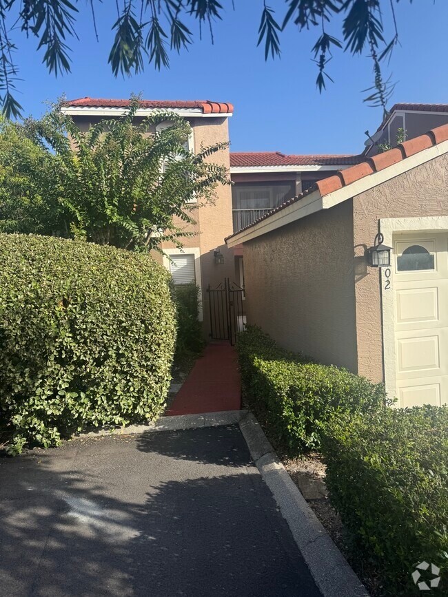 Building Photo - 702 Lighthouse Ct