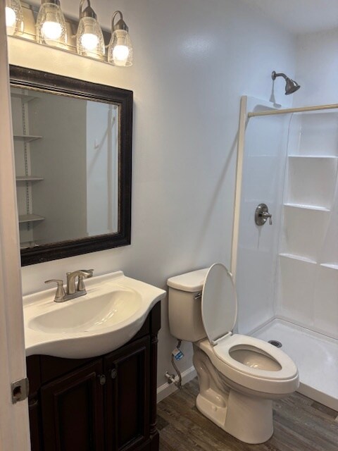 tocador de baño - 405 Patterson Street