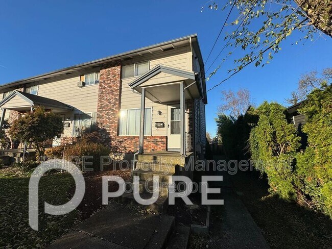 Foto del edificio - 3510 SE Sherry Ln