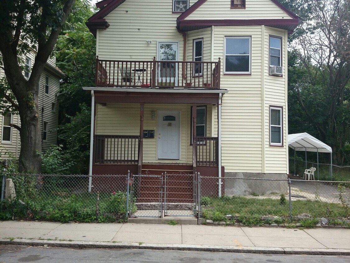 69 Capen St Unit 6, Milton, MA 02186 Apartments in Milton, MA