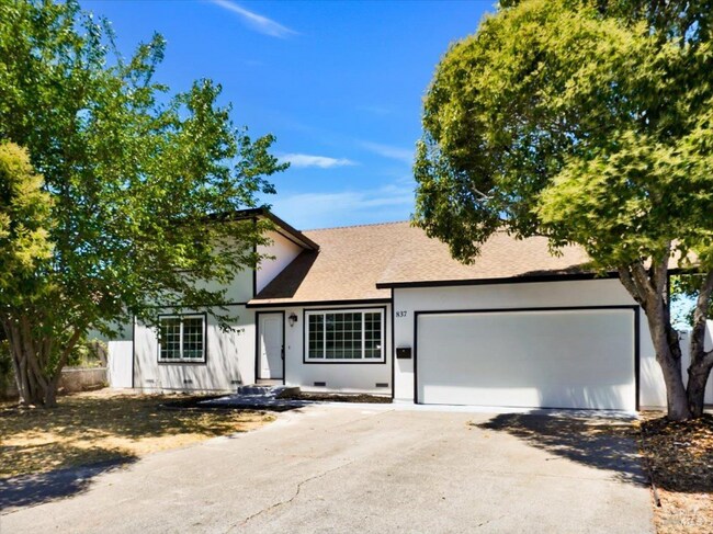 Building Photo - 837 Lightwood Ct