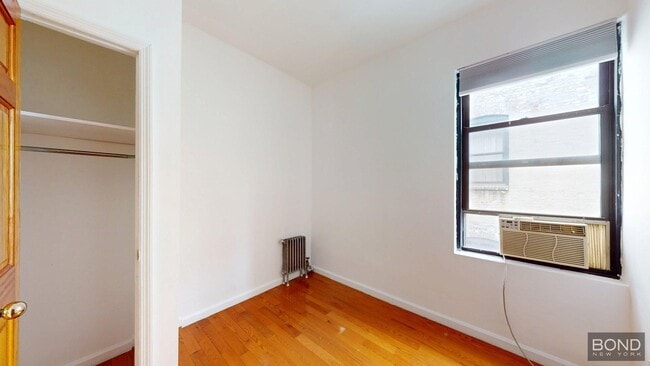 Building Photo - 137 E 30th St