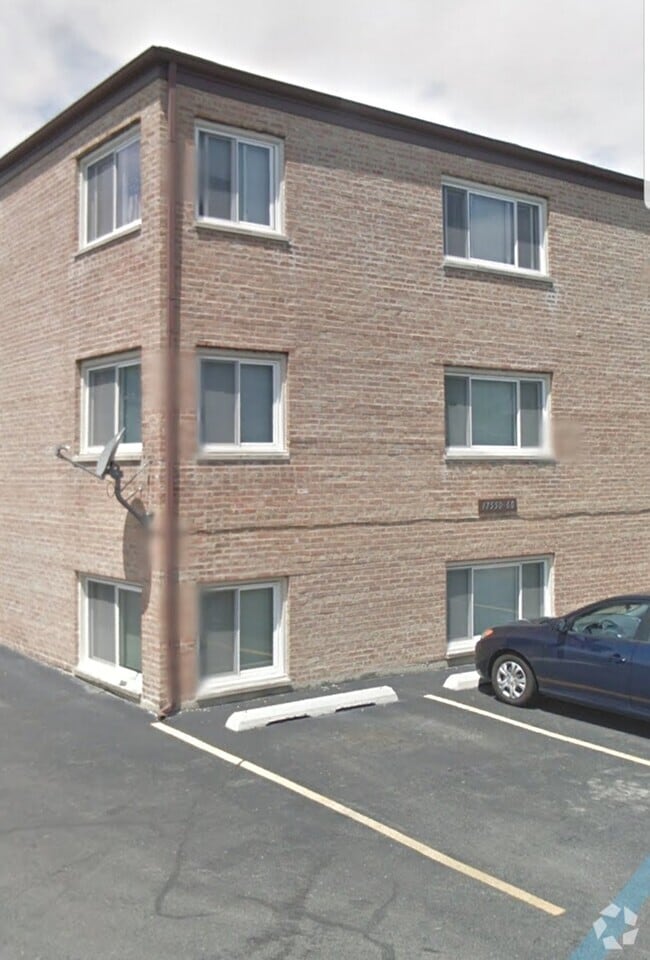 Building Photo - 17550 71st Ct