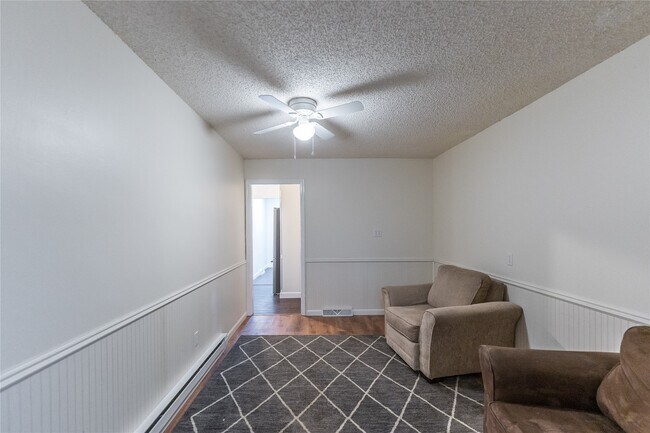 Foto del edificio - 9578 Vestal Pkwy W