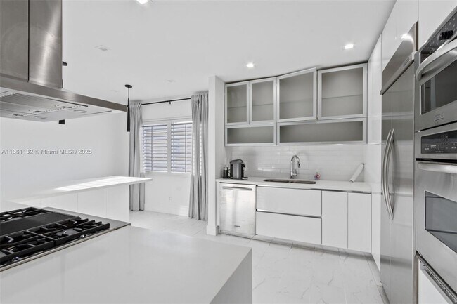 Foto del edificio - 3909 Garden Ave