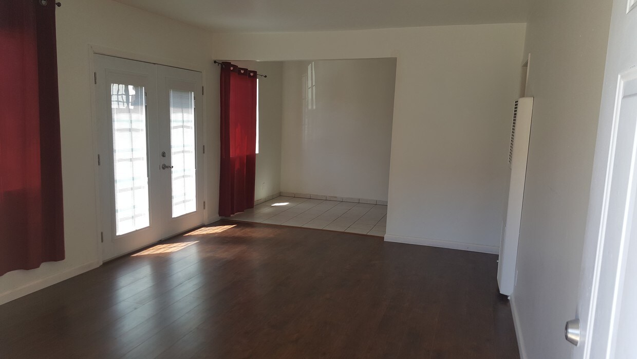 4815 St Elmo Dr Los Angeles, CA 90019 Alquileres en Los Angeles, CA