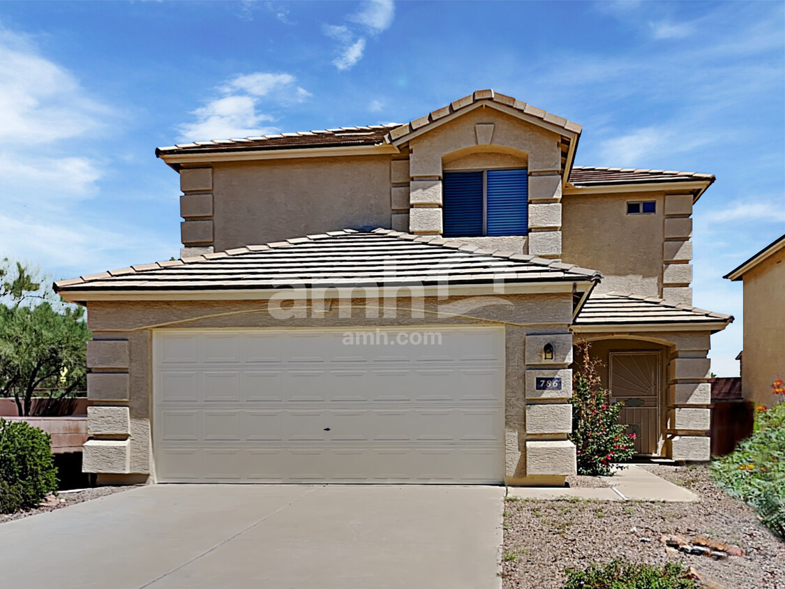 Foto principal - 786 W Cholla Crest Dr