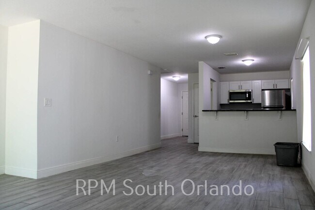 Foto del edificio - Beautiful 3-bedroom 2 bath single story home in SW Orlando near International Drive