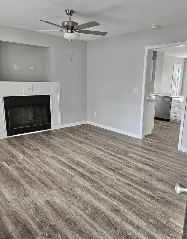 Building Photo - 205 Tonylee Ct
