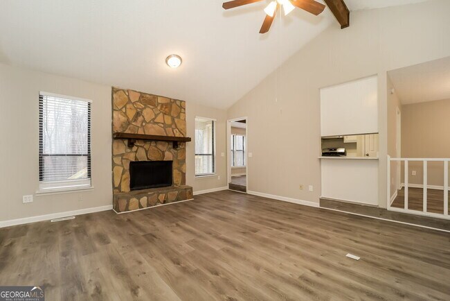 Building Photo - 1640 Clearstone Dr