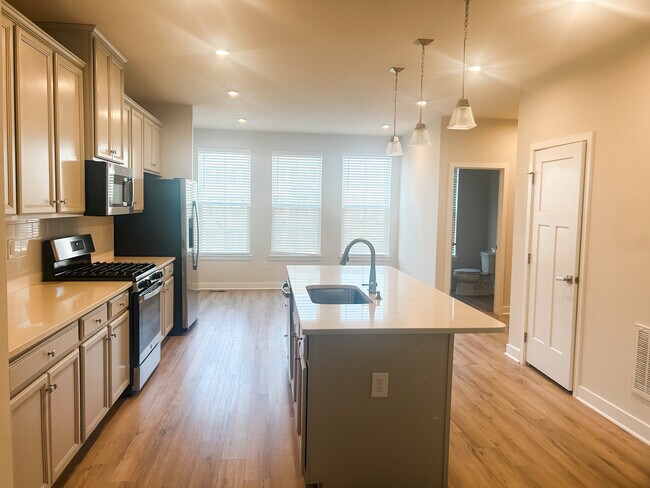 Foto del edificio - 14341 Revelry Blvd