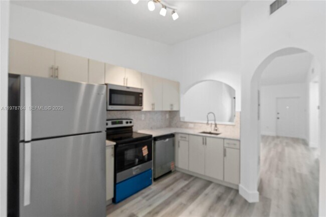 Foto del edificio - 2930 SE 12th Rd