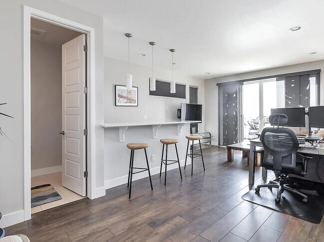 Foto del edificio - 1962 W 67th Pl