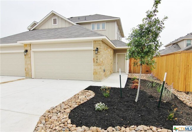 Building Photo - 746 Milestone Park