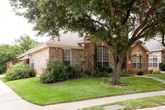 Building Photo - 2221 Briary Trace Ct
