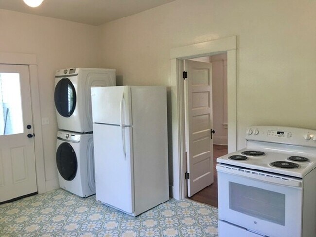 Foto del edificio - 1808 N 36th St