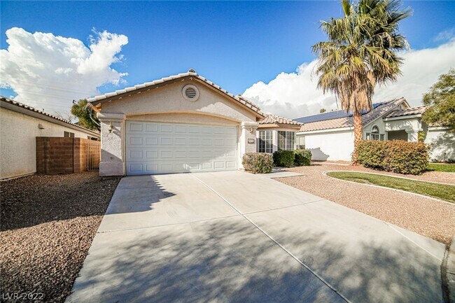 Foto del edificio - 1917 Crystal Glen Ct