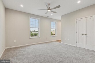 Building Photo - 3238 Ridge Pike