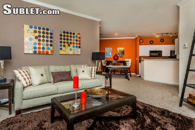 Foto del edificio - 725 Candler Ln