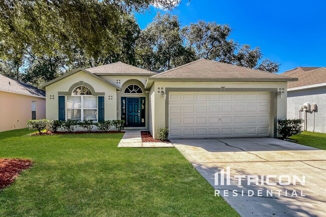 Building Photo - 30320 Birdhouse Dr