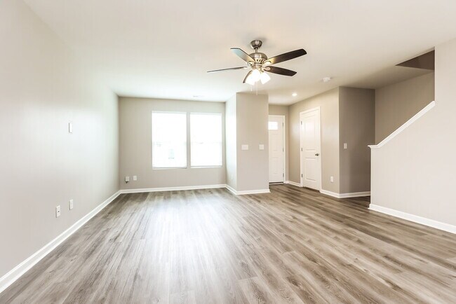 Building Photo - 1316 Isabella Ln